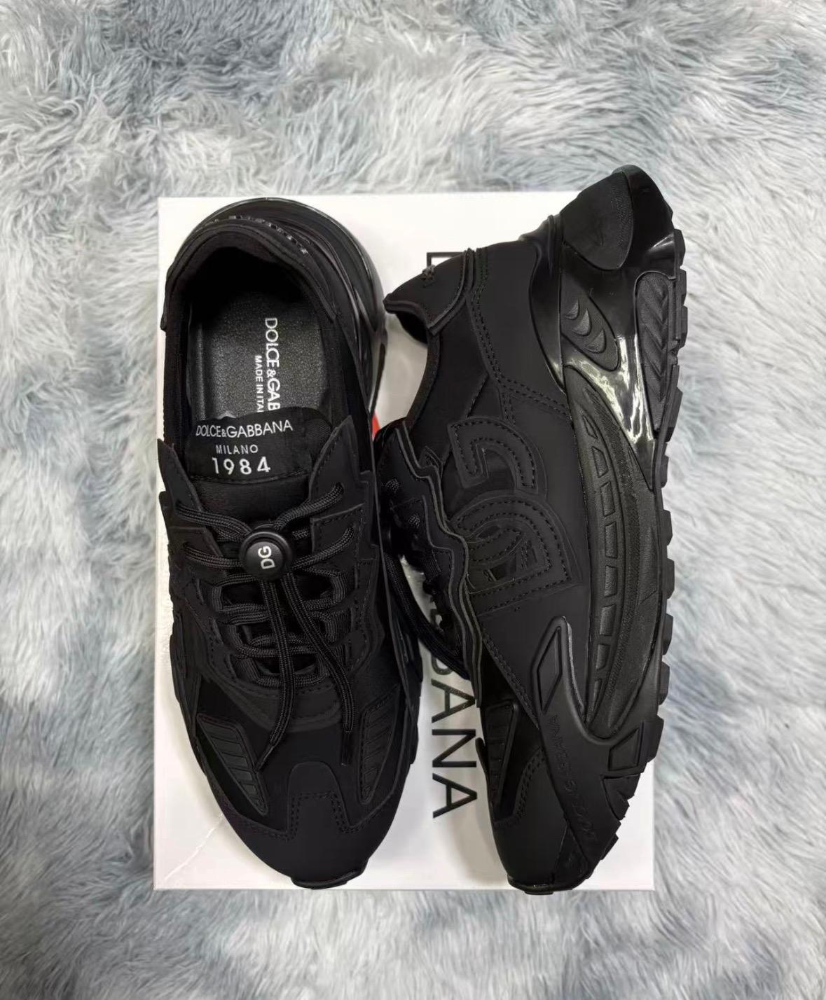 Dolce & Gabbana Daymaster Sneaker in Monochromatic Onyx Black
