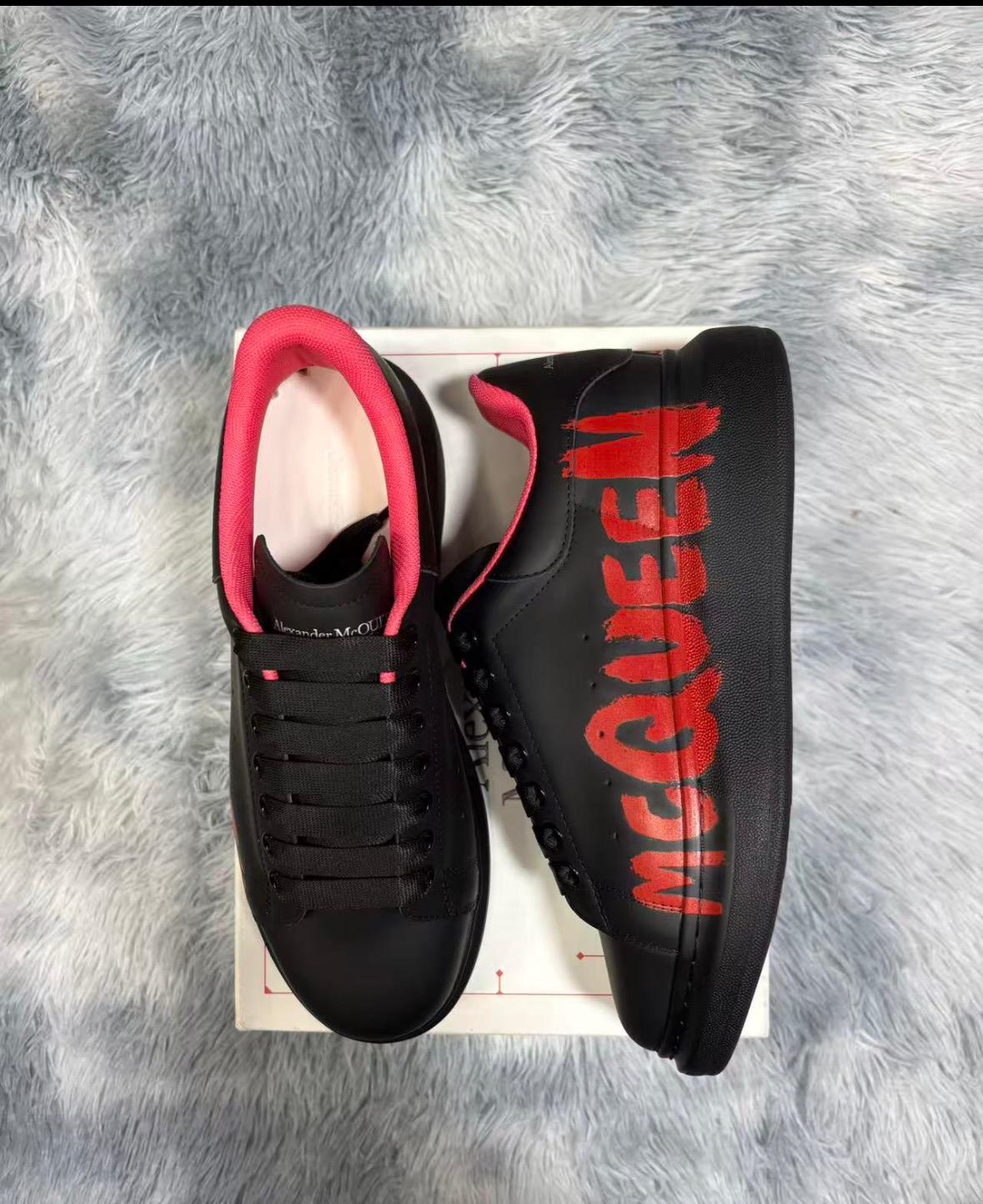 Alexander McQueen Oversized Sneaker with Graffiti Logo Onyx Black / Crimson Red