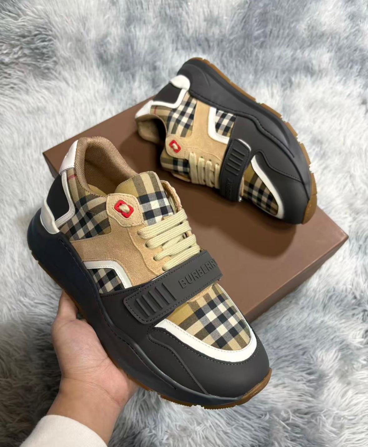 Burberry Ramsey Mixed-Media Chunky Sneaker